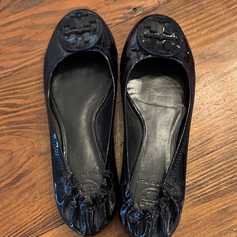 Tory Burch Shiny Black Flats